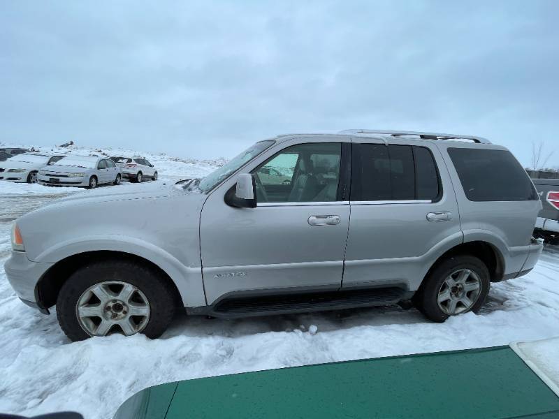 2005 Lincoln Aviator - AWD