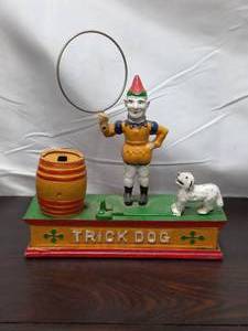 lot 3 image: Old Cast Iron Mechanical Trick Dog Bank
