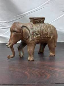 lot 8 image: Old Cast Iron Elephant Bank