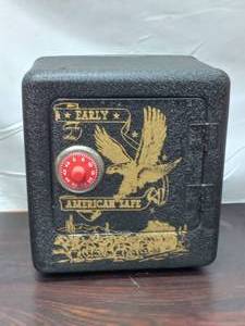 lot 32 image: Vintage Superior Toy And MFG Co. Early American Safe Bank