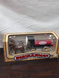 lot 39 image: Vintage ERTL Horse And Wagon Coin Bank