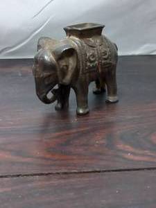 lot 72 image: Old Cast Iron Elephant Bank