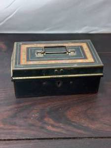 lot 73 image: Old Metal Locking Bank