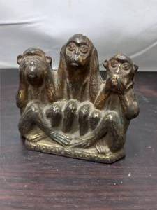 lot 83 image: Vintage Brass No Evil Monkey Bank