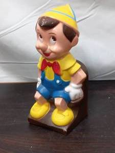 lot 101 image: Vintage Walt Disney Prod. Pinocchio Bank