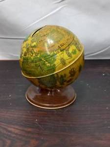 lot 102 image: Vintage Ohio Art Metal Globe Bank