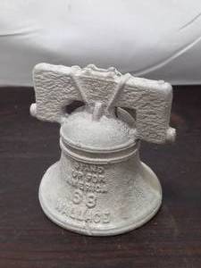lot 112 image: Vintage Cast Iron 1968 Wallace Liberty Bell Bank