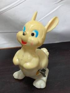 lot 164 image: Vintage Wind Up Hopping Bunny