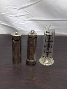 lot 188 image: Three Old Dime Collectors