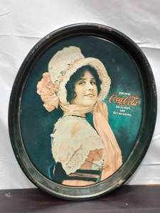 lot 199 image: Vintage Coca-Cola Tray