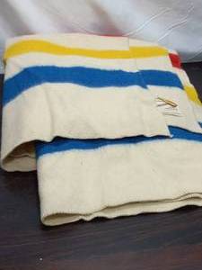 lot 209 image: The Iceland Goldendawn Wool Blanket