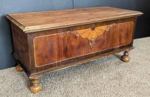 lot 41 image: Vintage Cavalier Cedar Chest