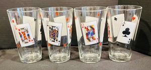 lot 101 image: Set of 8 Vintage Card Themed Glass Tumblers