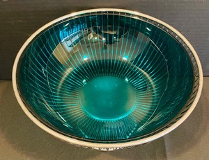 lot 110 image: Vintage Gorham Silver Plated Pedestal Serving Bowl with Gorgeous Teal Glass Bowl Insert