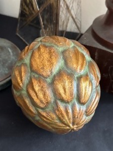 lot 88 image: Home Decor Collection of Finials & More