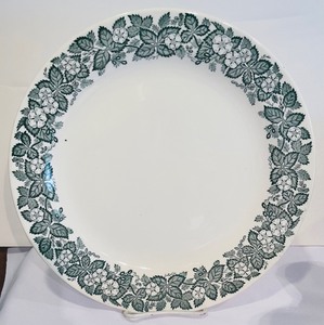 lot 168A image: Royal China Green and White Serving Dishes