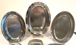 lot 182 image: 6 Silver Plated Platters