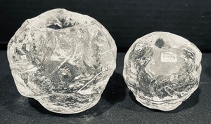 lot 38 image: 5 Kosta Boda Snowball Votive Holders
