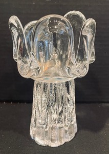 lot 325 image: Two Vintage Swedish Crystal Candle Holders