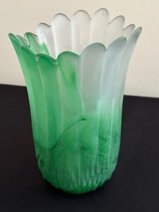 lot 30 image: Kosta Boda Sea Glass Bruk Vase