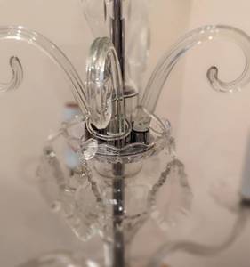 lot 257 image: Vintage Glass Chandelier