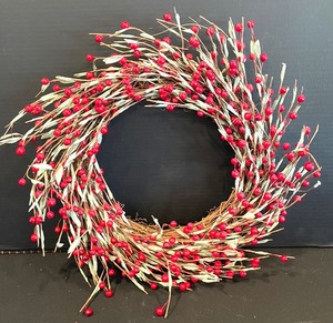 lot 340 image: Trio of Eye-catching Wreathes