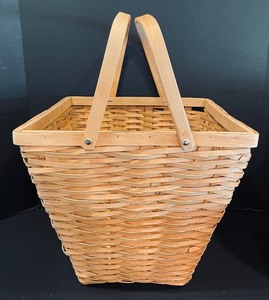 lot 341 image: Bountiful Baskets