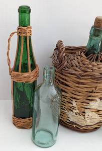 lot 435 image: Assorted Vintage Glass Bottles including Chianti Bottles