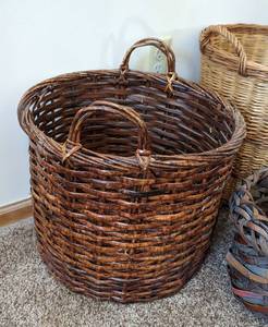 lot 437 image: Three Decorative Woven Baskets