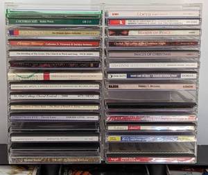 lot 443 image: Large Variety of CDs
