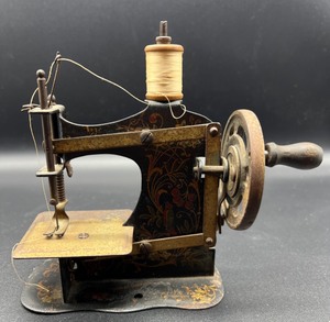 lot 219 image: Pair of Vintage Miniature Toy Sewing Machines