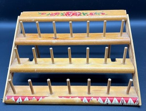 lot 246 image: Vintage Miniature Toy Sewing Machine - unmarked and more