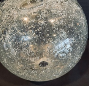 lot 348 image: Bubble Glass Decor