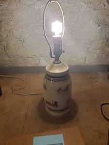 lot 1801 image: Vintage Old Automobiles theme Table Lamp