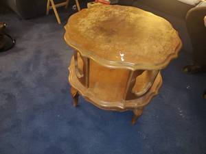 lot 1960 image: 26 Wooden Side Table 2-tier