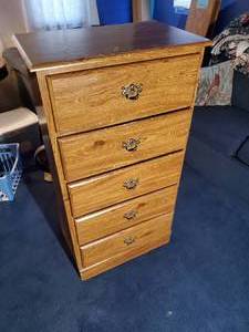 lot 1812 image: 48 Wood Dresser 5-drawer