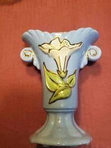 lot 1869 image: Floral theme Blue Ceramic Table Vase