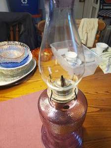 lot 1873 image: Oil Table Lamp