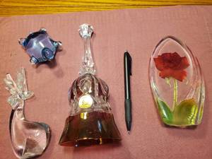 lot 1882 image: Lot of (4) Table Dcor - Crystal Bell, Rose  Block, Whale, Turtle