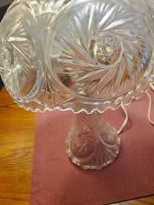 lot 1896 image: Crystal Table Lamp
