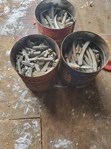 lot 1835 image: Lot of (3 Cans) Wheel Weights