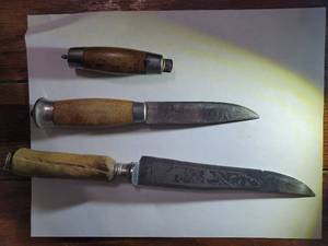 lot 1973 image: Lot of (2) Wood Handle Knives with Spare Wood Knife Handle
