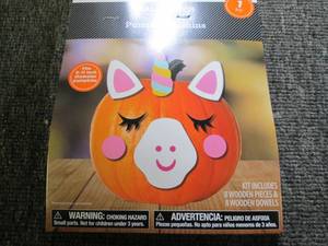 case of 12 new halloween wooden pum...