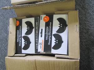 2 cases of 12 new halloween decorat...