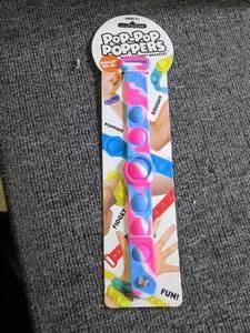 case of 30 pop-pop poppers bubble f...