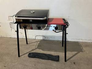 lot 11 image: Camp Chef Big Gas Grill 3 Burner Stove Professional BBQ Grill Box