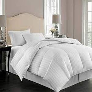 lot 7 image: Hotel Grand European White Down Comforter  FullQueen