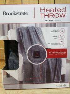 lot 31 image: Brookstone Heated Throw  Gray