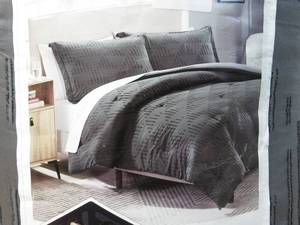 lot 53 image: Scott Living Queen Comforter Set Bolero Gray