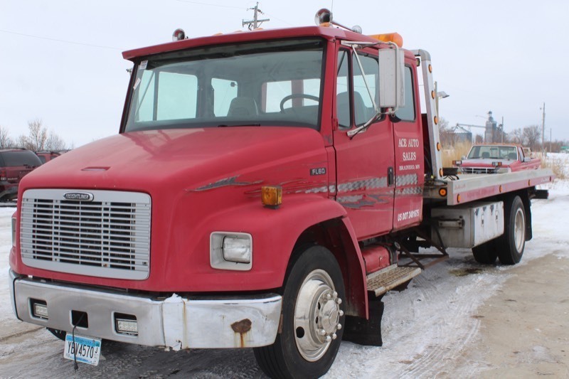 1997 Freightliner FL60 Tow Truck | K-BID